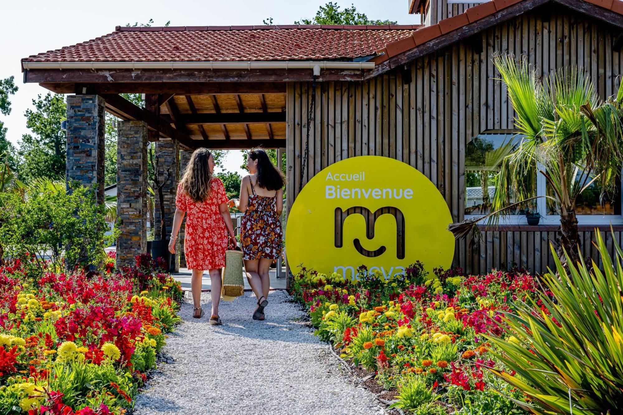 Camping Domaine Les Carrelets De Soulac - Maeva Selection Экстерьер фото